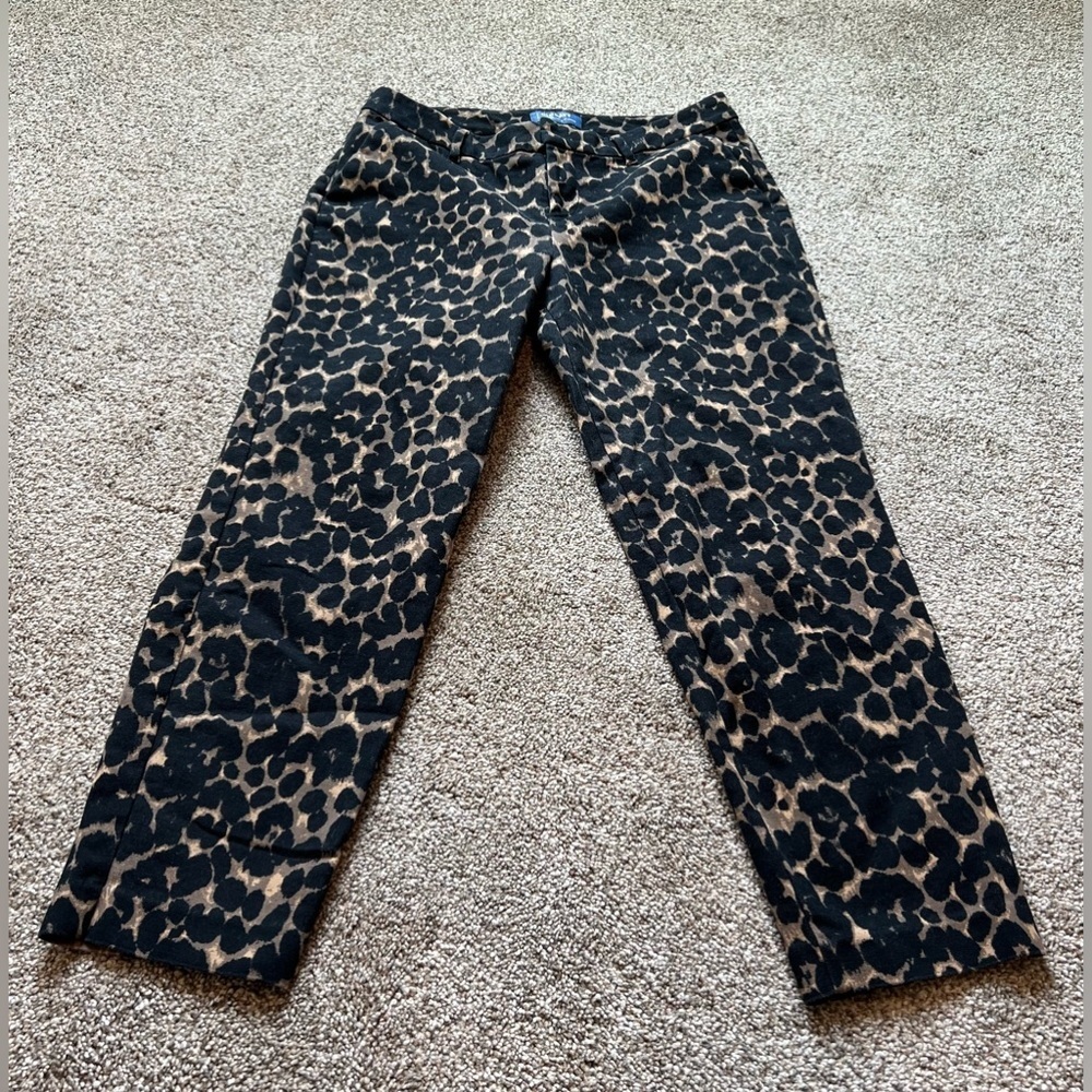5/$10! Old Navy Harper Mid-Rise Animal Print Crop Pants Size 6R
